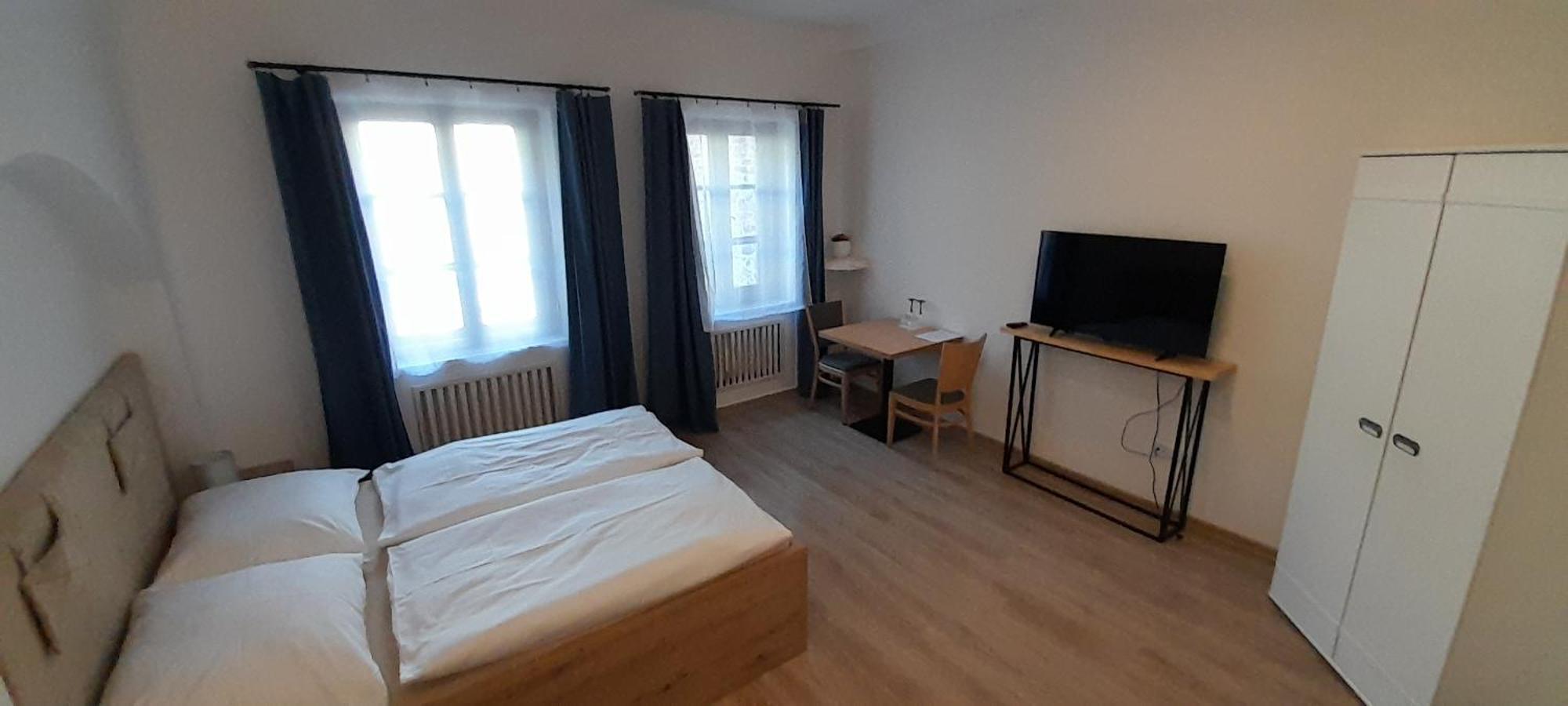 Krajinska 27 *